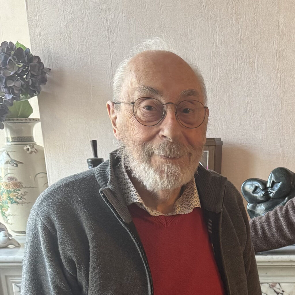 Een genealoog die expert is in erfrechtelijke genealogie